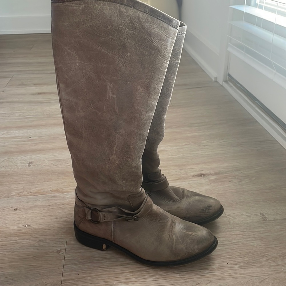 Gray worn leather riding boots 7.5